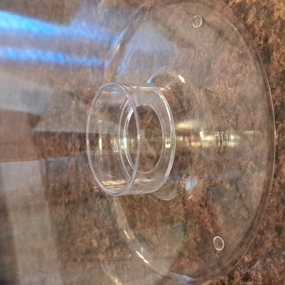 NEW kitchenaid 10 cup chef's bowl - Picture 3 of 3